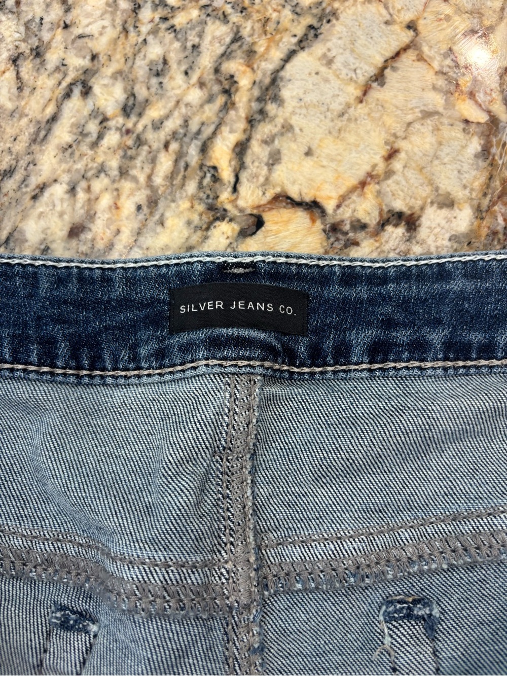 Silver Jeans “Elyse” Boot cut NWT - Picture 10 of 11